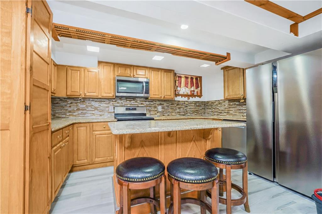 2015 66th Street Bensonhurst Brooklyn NY 11204