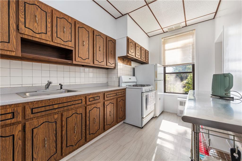 7515 5th Avenue Bay Ridge Brooklyn NY 11209