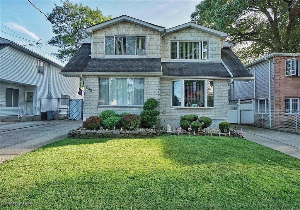 232 Hunter Avenue Grant City Staten Island NY 10306