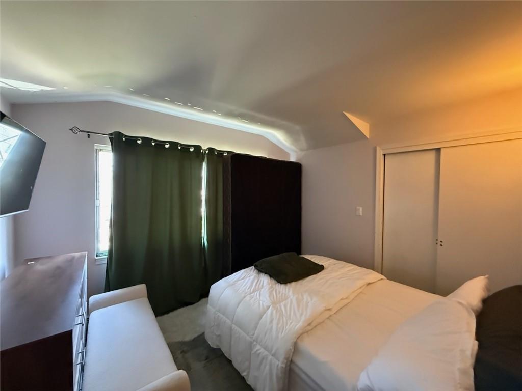 232 Hunter Avenue Grant City Staten Island NY 10306