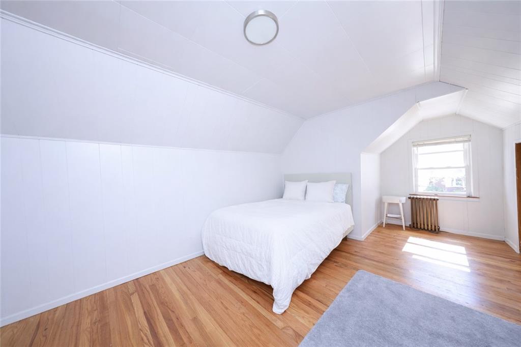 54 Rose Lane Out of NYC New Hyde Park NY 11040