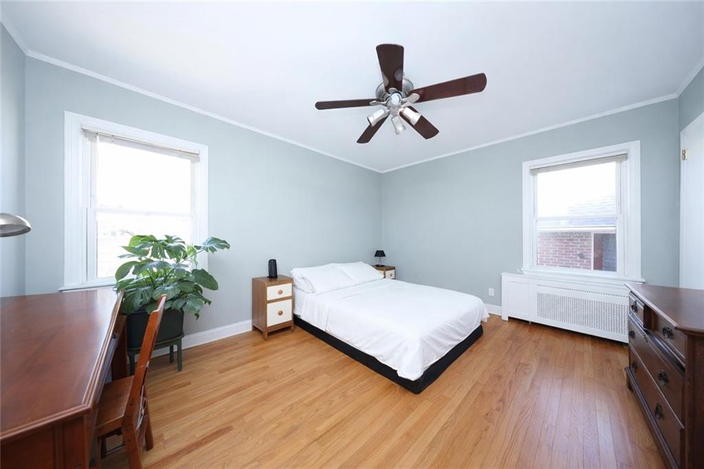 54 Rose Lane Out of NYC New Hyde Park NY 11040