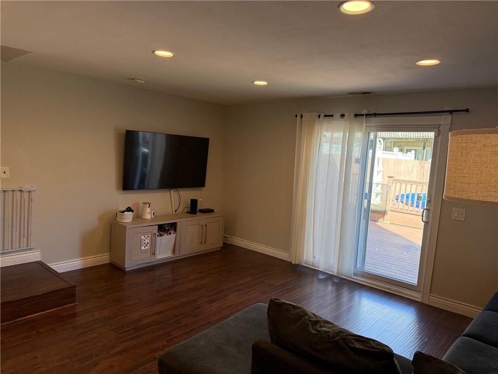 85 Amity Place Mariner's Harbor Richmond NY 10303