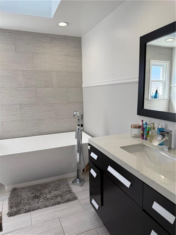 85 Amity Place Mariner's Harbor Richmond NY 10303