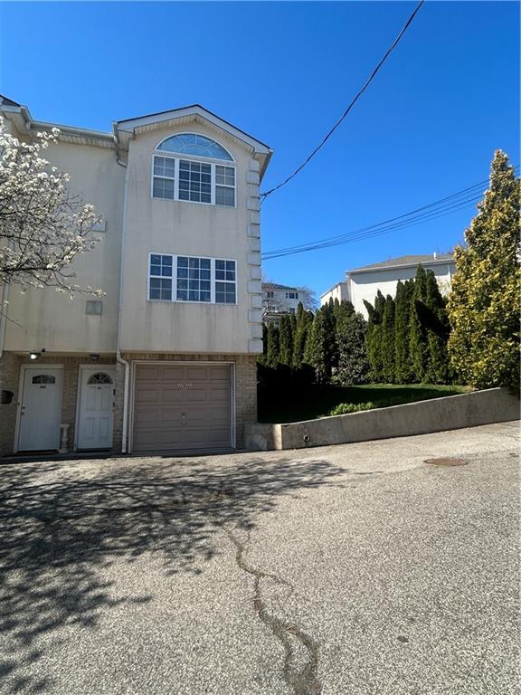 262 Ward Avenue Grymes Hill Staten Island NY 10304