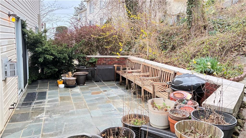 262 Ward Avenue Grymes Hill Staten Island NY 10304