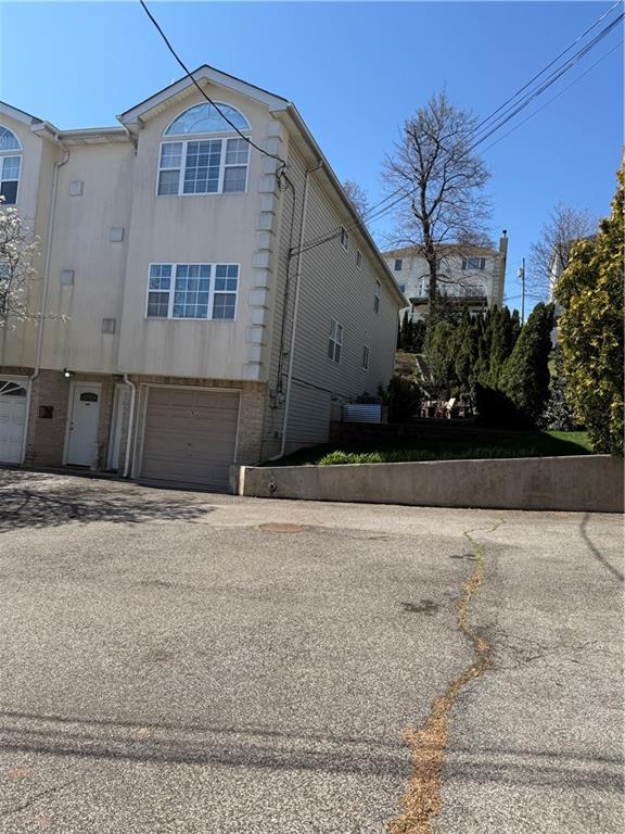 262 Ward Avenue Grymes Hill Staten Island NY 10304