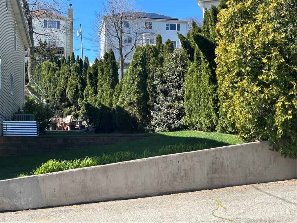 262 Ward Avenue Grymes Hill Staten Island NY 10304