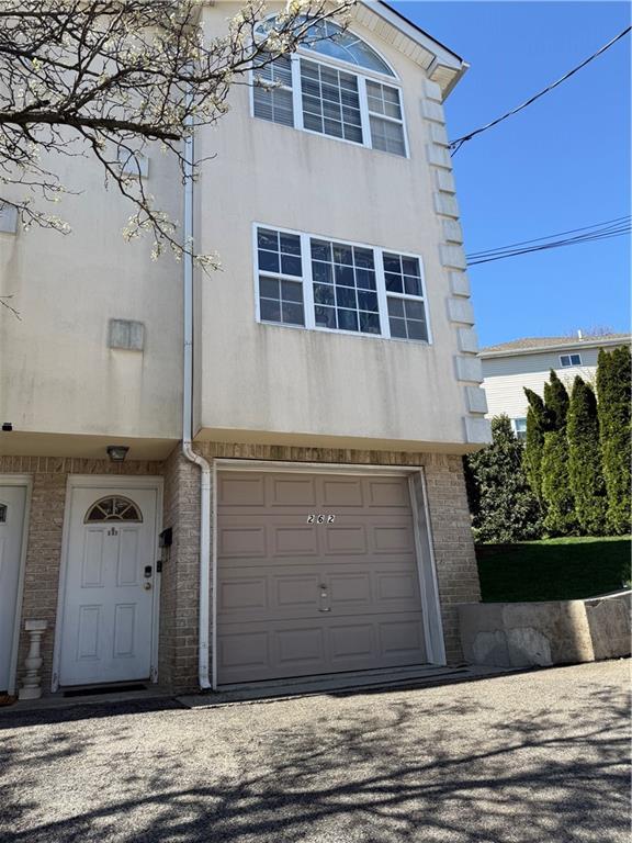 262 Ward Avenue Grymes Hill Staten Island NY 10304