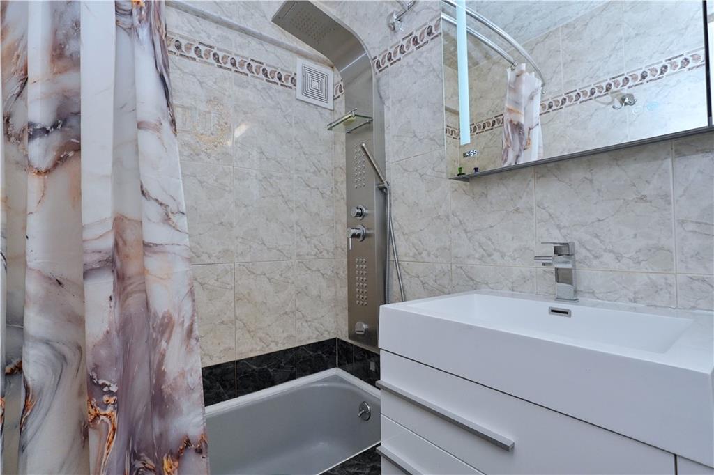 2711 X Avenue Sheepshead Bay Brooklyn NY 11235