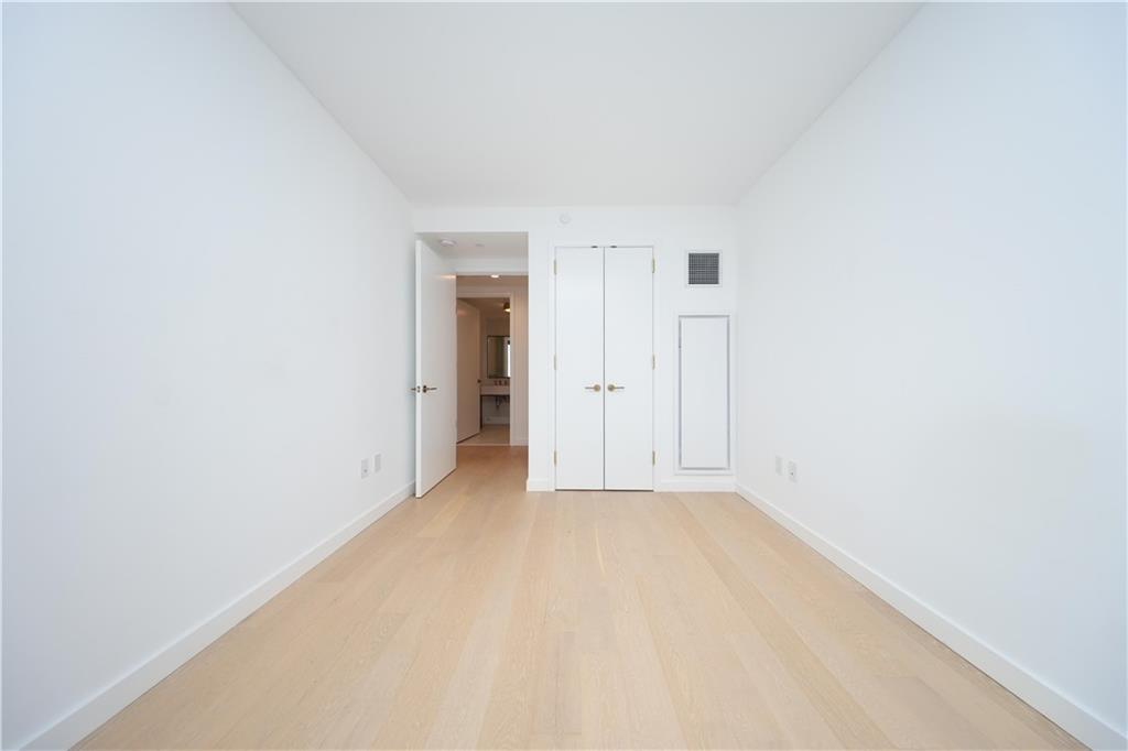 3 Court Square Long Island City Long Island City NY 11101