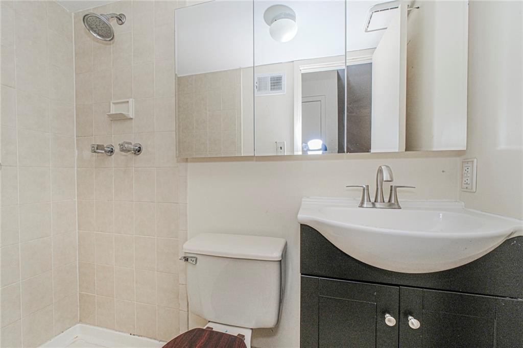 709 Correll Avenue Woodrow Staten Island NY 10309