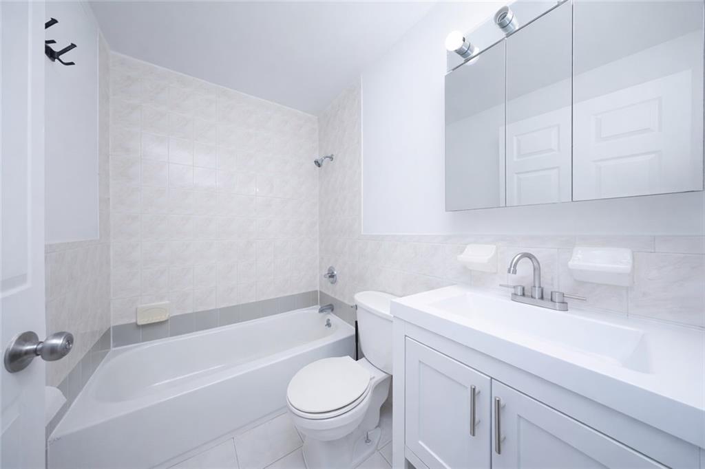 422 49th Street Sunset Park Brooklyn NY 11220