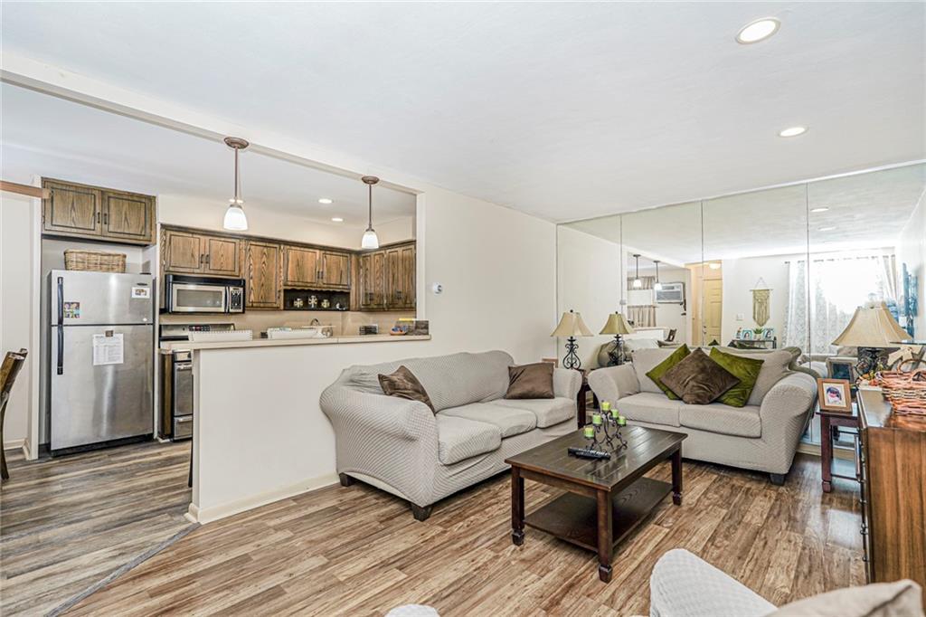 209 Bay 14th Street Bath Beach Brooklyn NY 11214