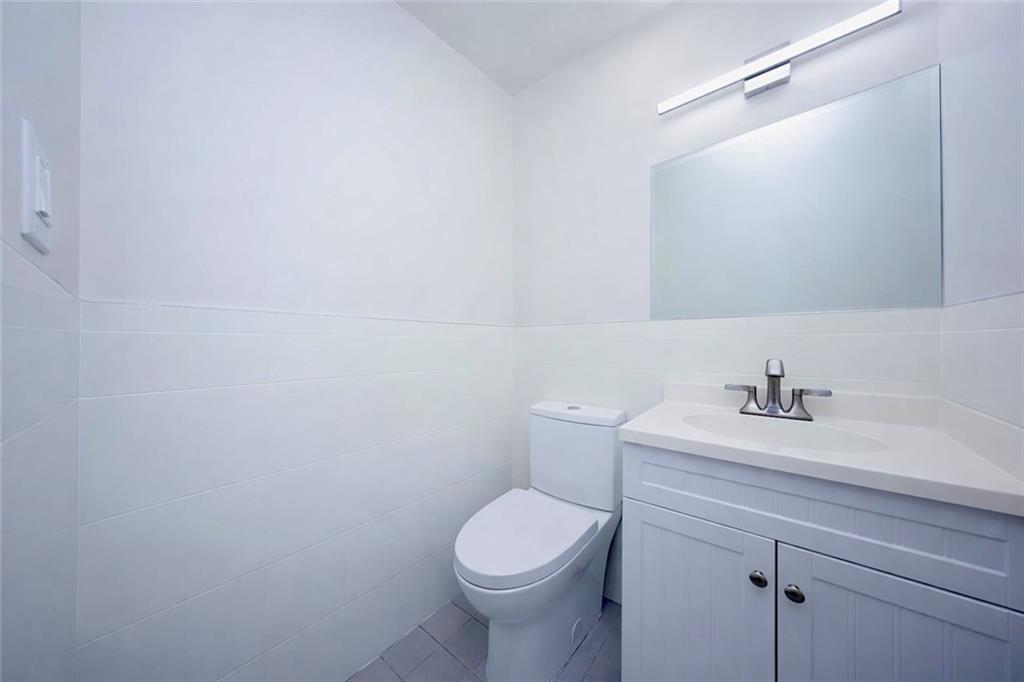 2940 Richmond Terrace Mariner's Harbor Staten Island NY 10301