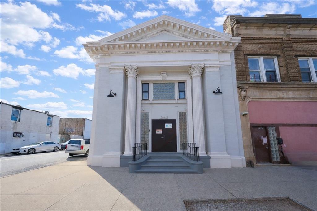 2940 Richmond Terrace Mariner's Harbor Staten Island NY 10301