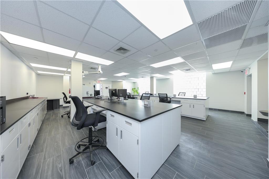 2940 Richmond Terrace Mariner's Harbor Staten Island NY 10301