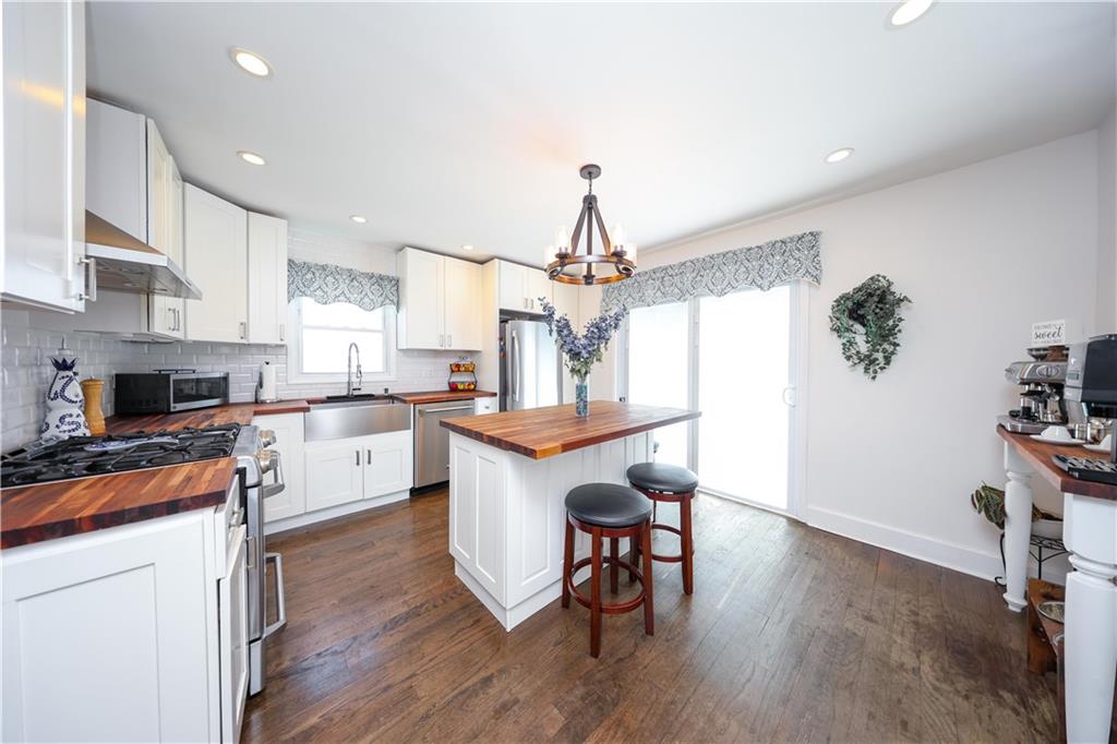 138 Buffalo Street Bay Terrace Staten Island NY 10306