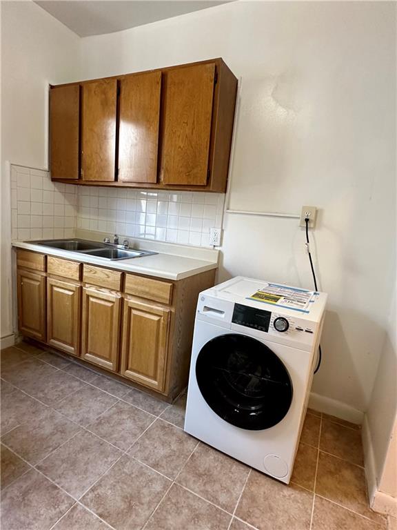 883 East 165 Street Longwood Brooklyn NY 10459