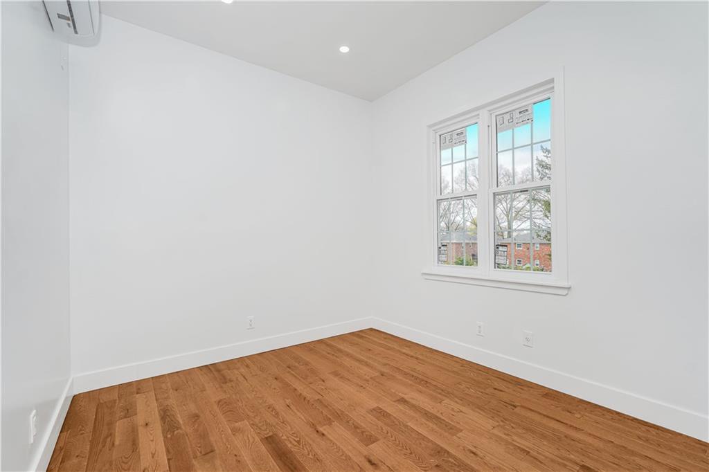 32 Remsen Street Dongan Hills Staten Island NY 10304