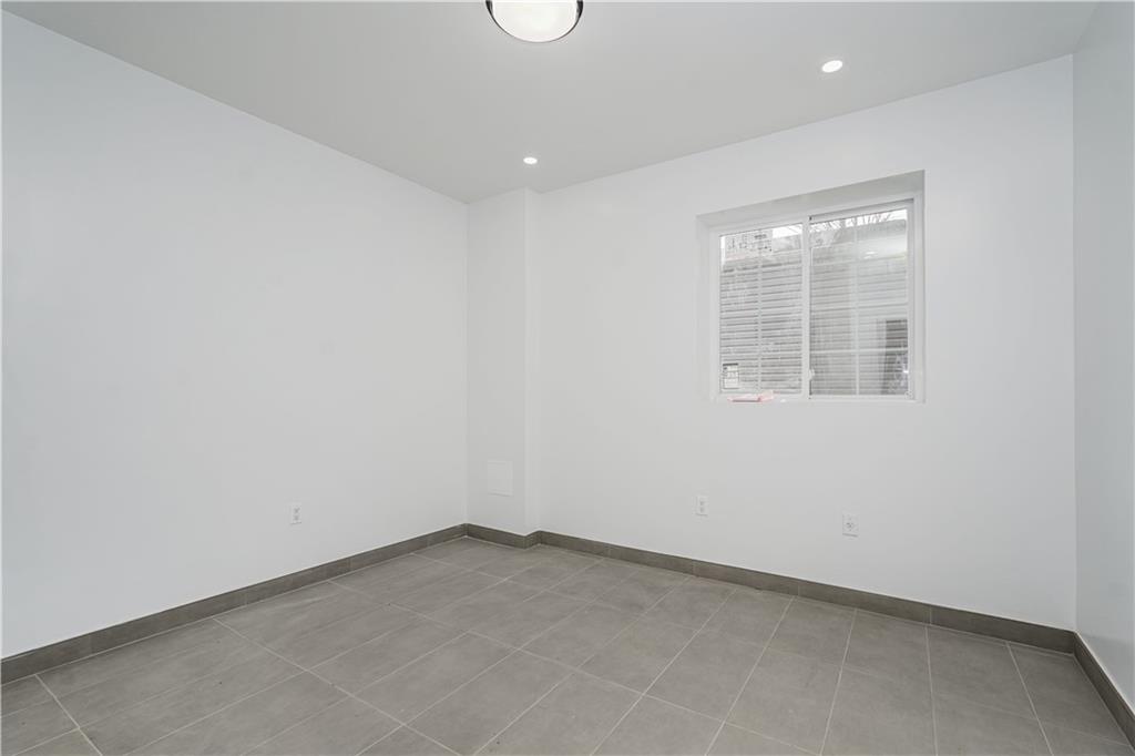 32 Remsen Street Dongan Hills Staten Island NY 10304