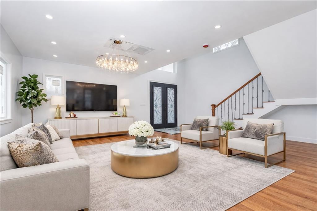 32 Remsen Street Dongan Hills Staten Island NY 10304