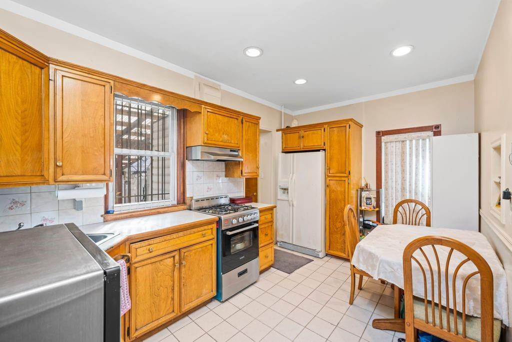 1569 East 45th Street Flatlands Brooklyn NY 11234