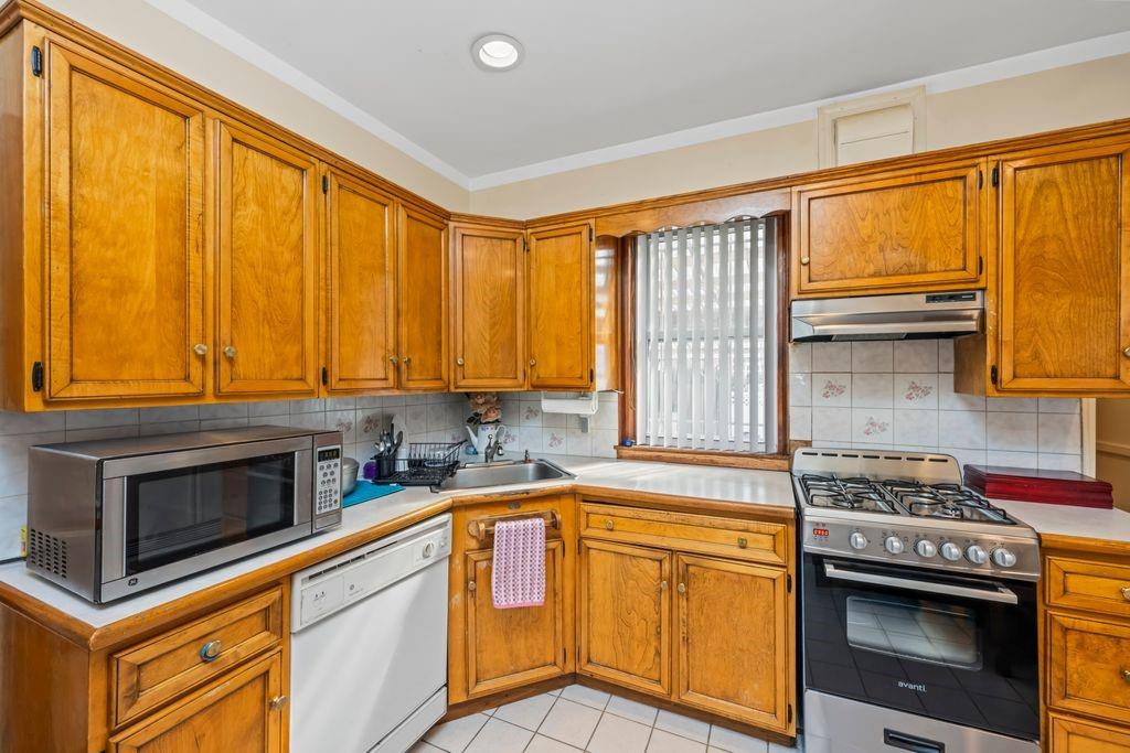 1569 East 45th Street Flatlands Brooklyn NY 11234