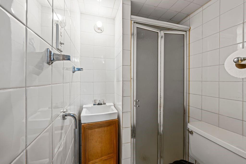 1569 East 45th Street Flatlands Brooklyn NY 11234