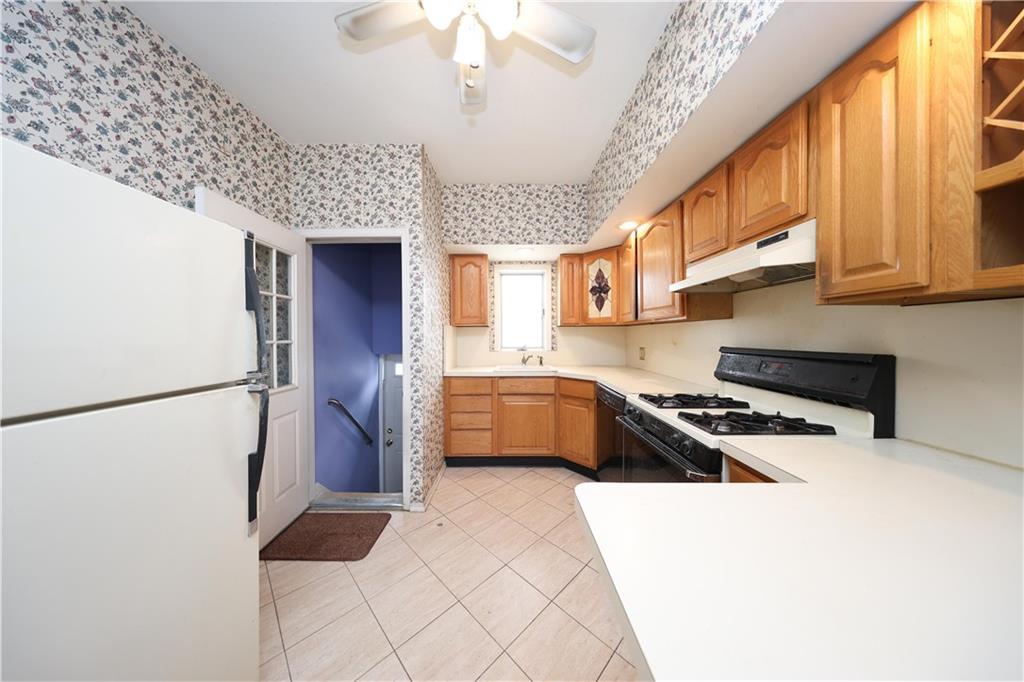 2527 East 24th Street Sheepshead Bay Brooklyn NY 11235