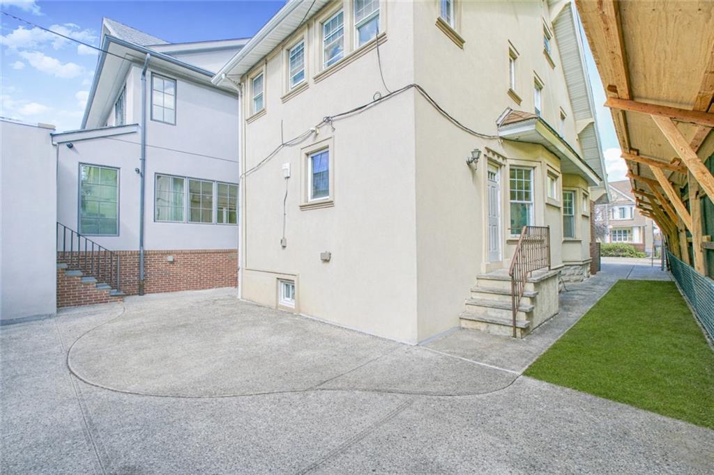 862 East 10th Street Midwood Brooklyn NY 11230