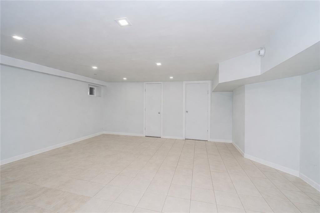 862 East 10th Street Midwood Brooklyn NY 11230