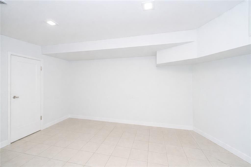 862 East 10th Street Midwood Brooklyn NY 11230