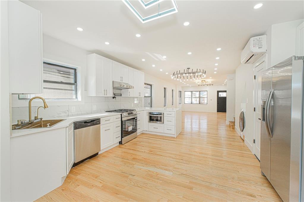 1517 East Brooklyn Avenue East Flatbush Flatlands NY 11210