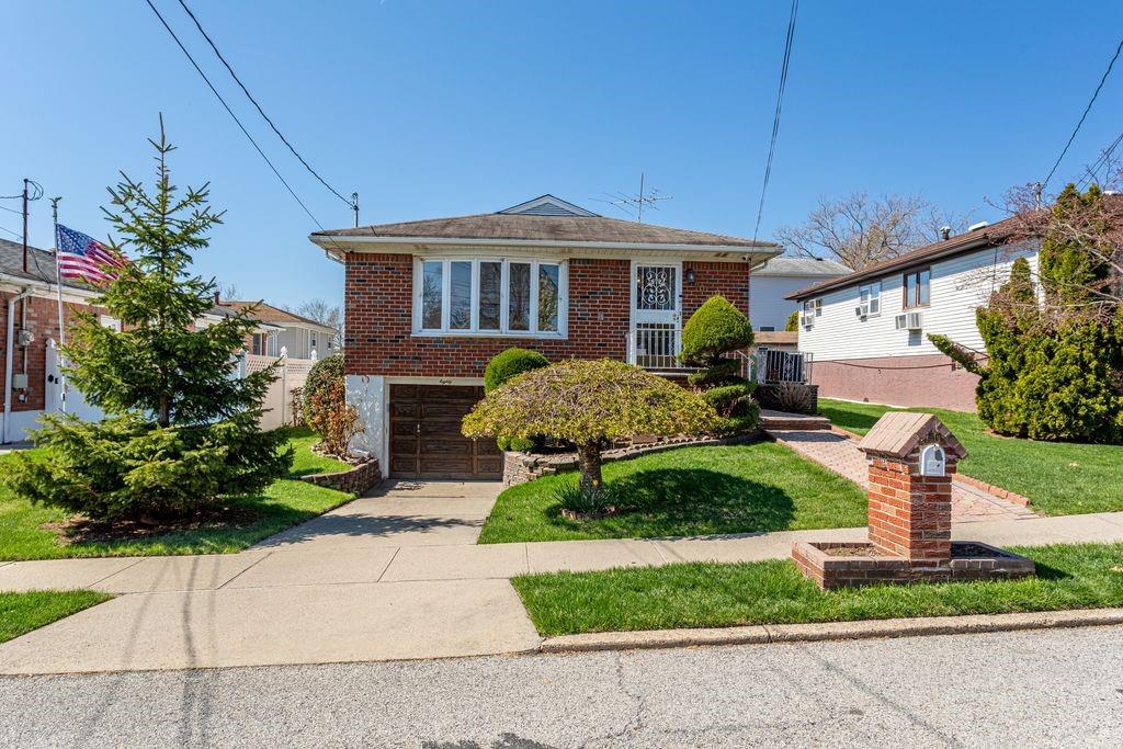 80 Spratt Avenue Bay Terrace Staten Island NY 10306