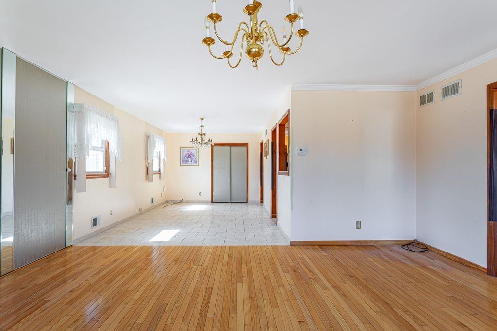 80 Spratt Avenue Bay Terrace Staten Island NY 10306