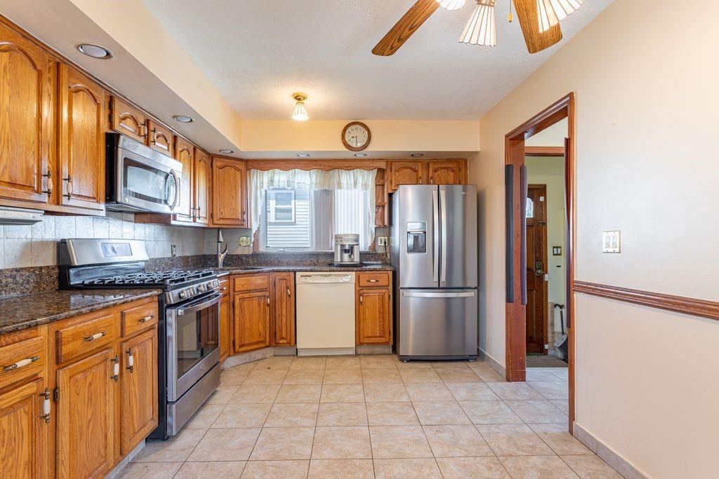 80 Spratt Avenue Bay Terrace Staten Island NY 10306