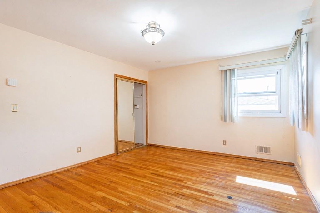 80 Spratt Avenue Bay Terrace Staten Island NY 10306