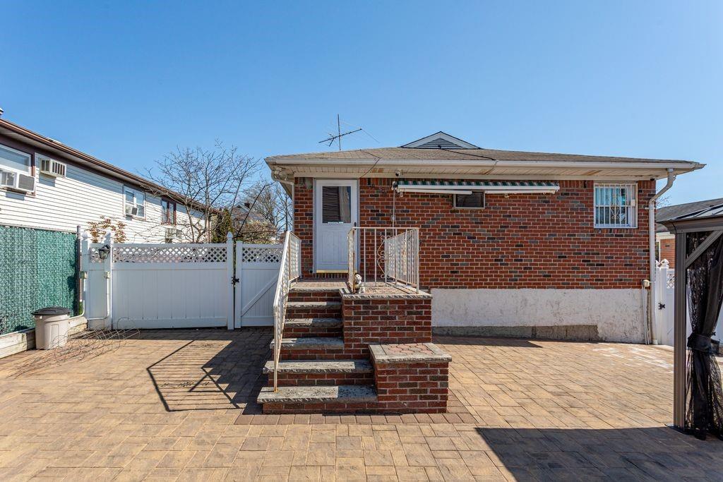80 Spratt Avenue Bay Terrace Staten Island NY 10306