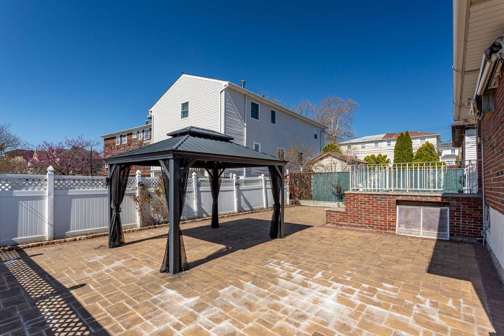 80 Spratt Avenue Bay Terrace Staten Island NY 10306