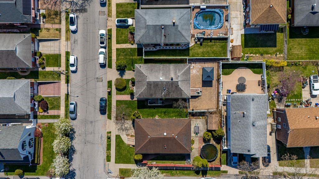 80 Spratt Avenue Bay Terrace Staten Island NY 10306