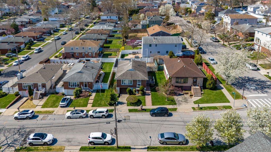 80 Spratt Avenue Bay Terrace Staten Island NY 10306