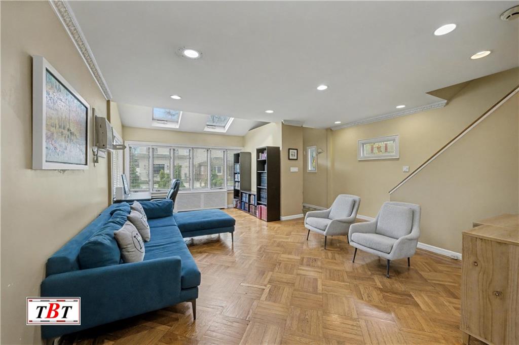 1743 East 29th Street Madison Brooklyn NY 11210