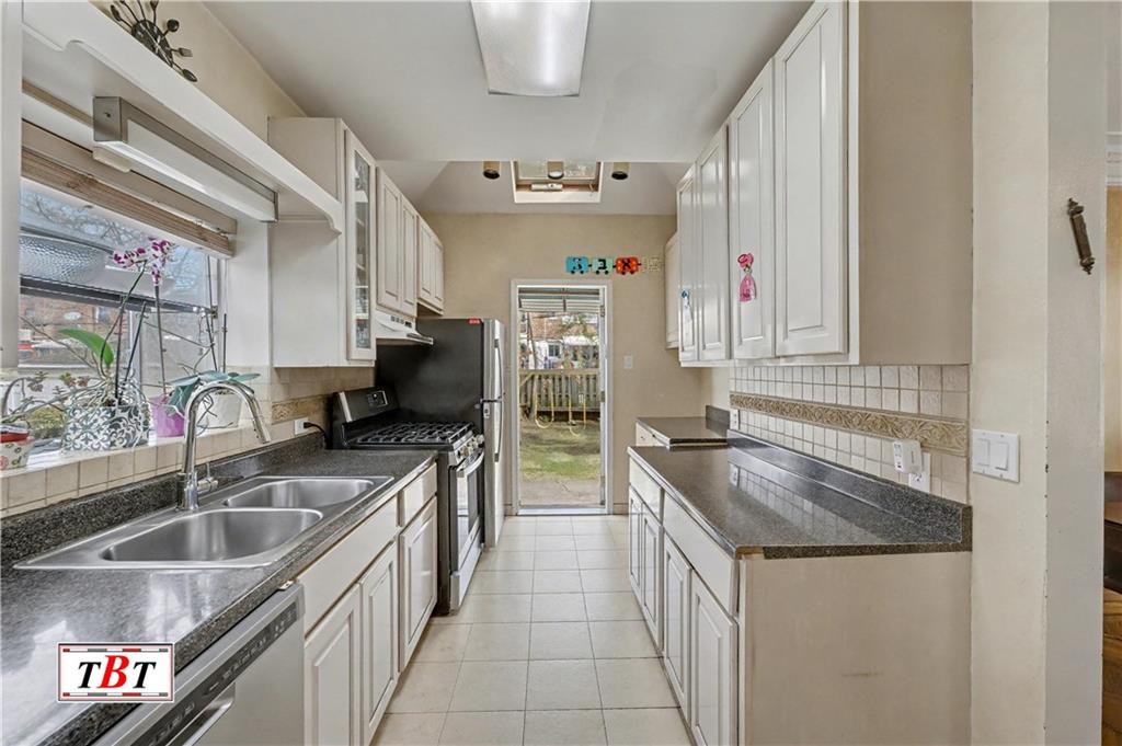 1743 East 29th Street Madison Brooklyn NY 11210