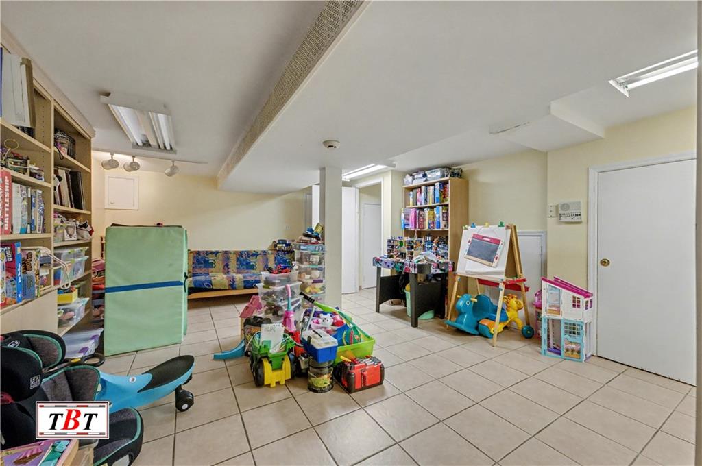 1743 East 29th Street Madison Brooklyn NY 11210