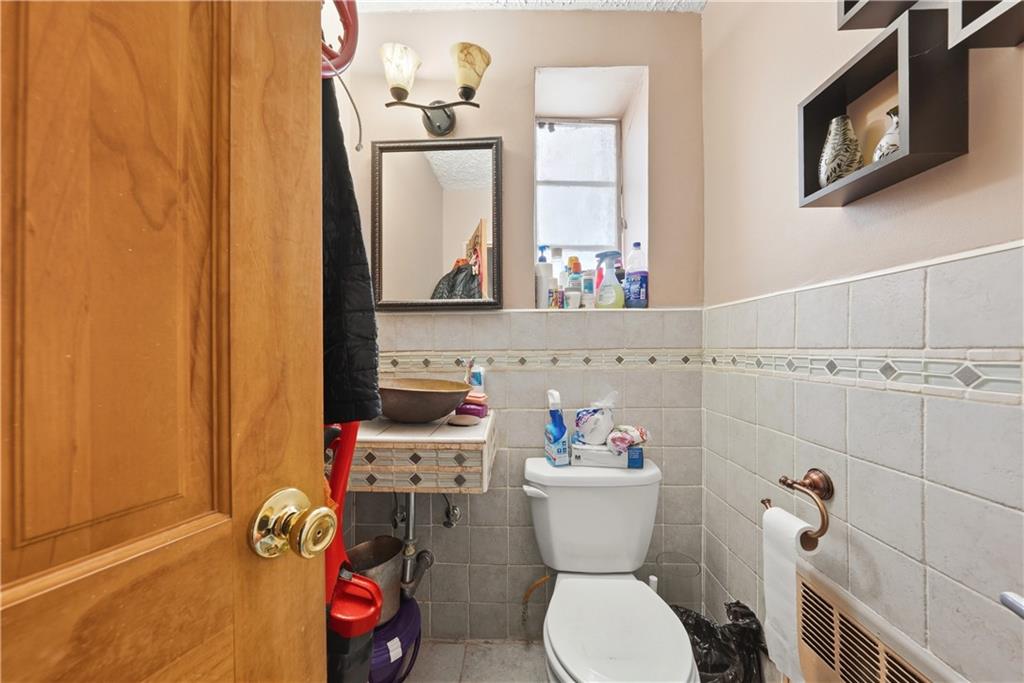 1097 East 58th Street Flatlands Brooklyn NY 11234