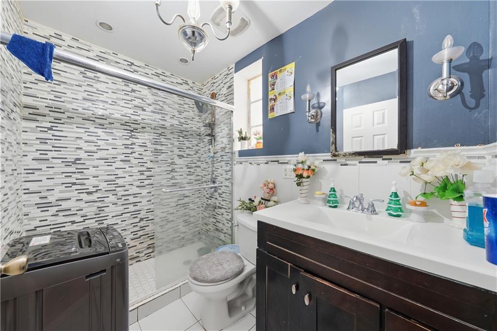 1097 East 58th Street Flatlands Brooklyn NY 11234
