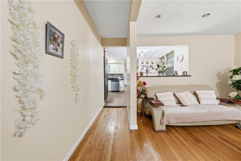 1097 East 58th Street Flatlands Brooklyn NY 11234