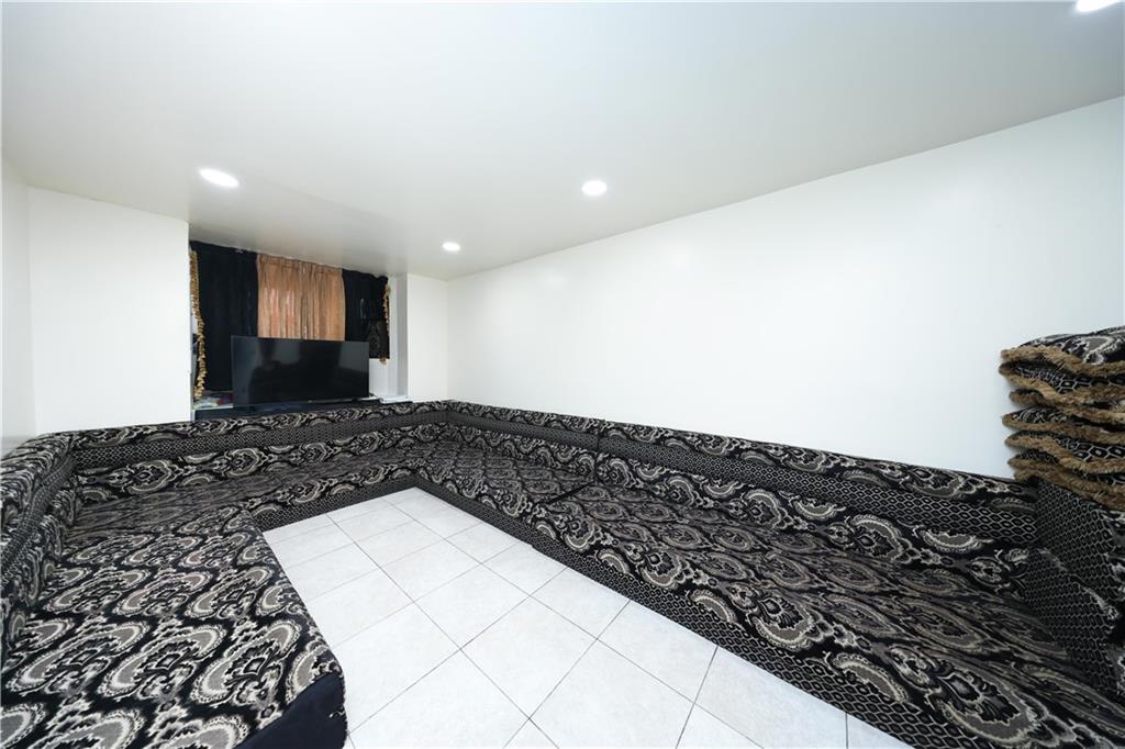 866 71st Street Dyker Heights Brooklyn NY 11228