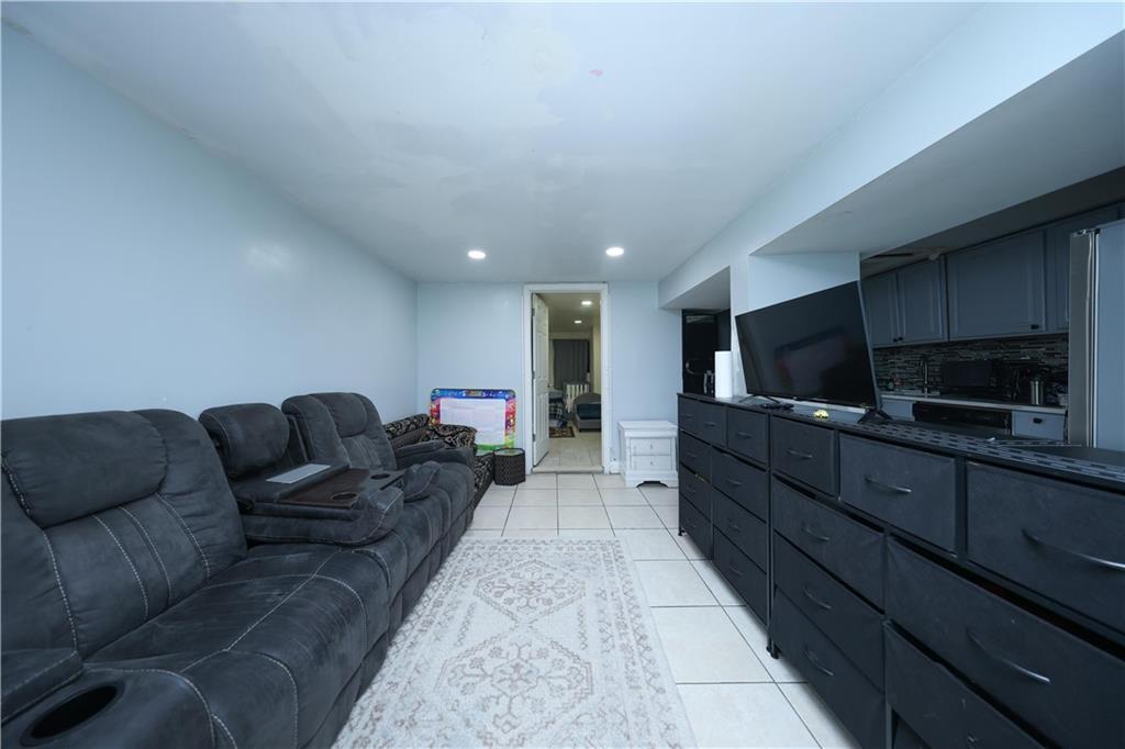 866 71st Street Dyker Heights Brooklyn NY 11228